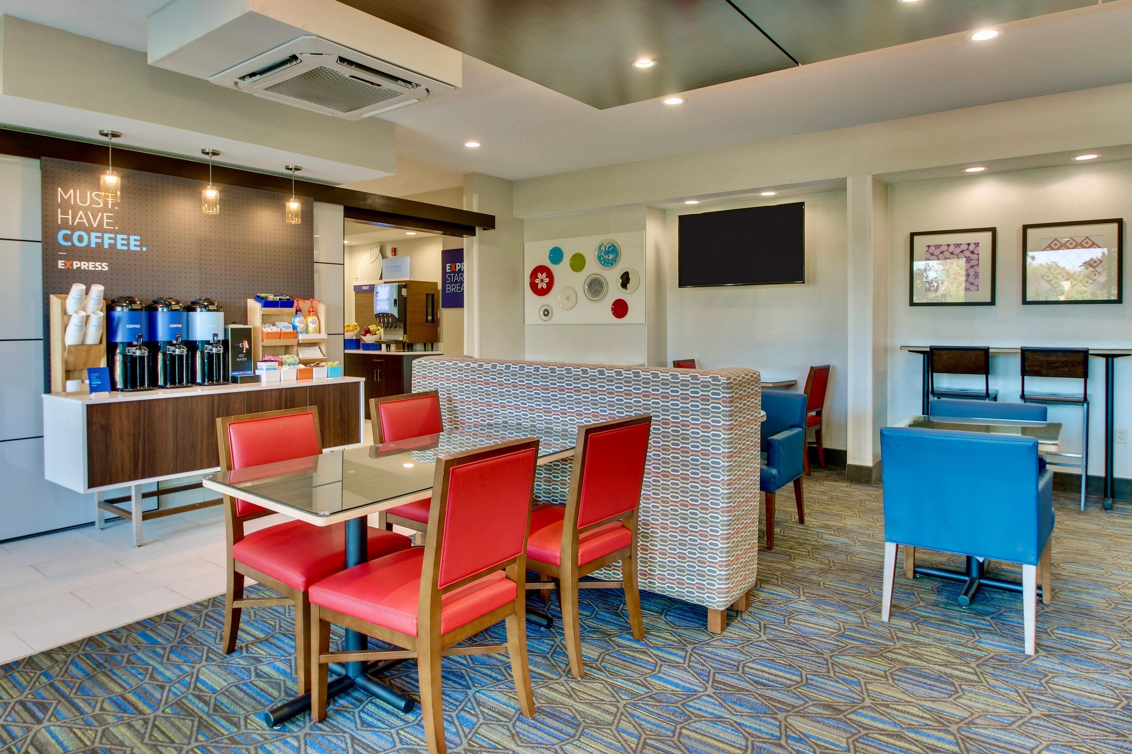 Holiday Inn Express Fishkill-Mid Hudson Valley By Ihg Exterior foto